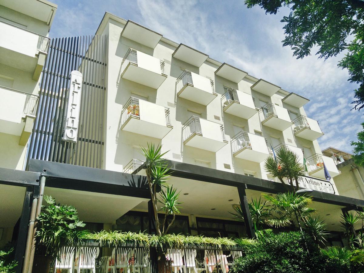 Hotel Arlino Rimini Kültér fotó